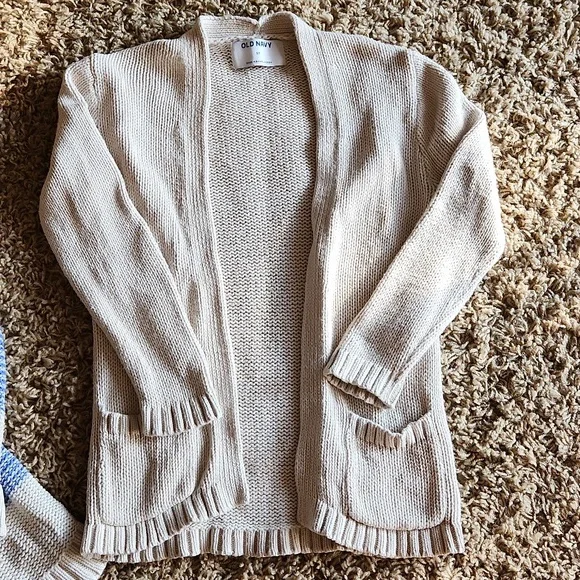 Old Navy girls cardigans size 5 - Picture 2 of 9